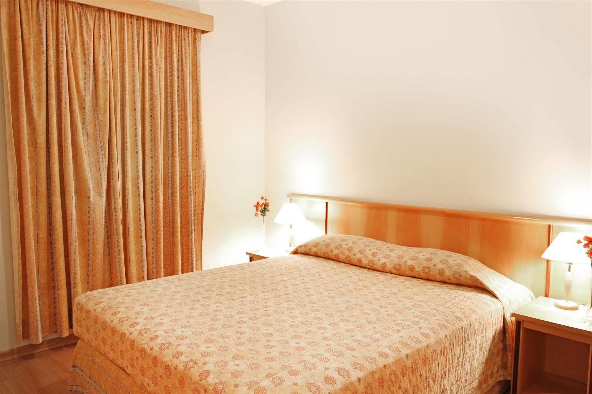 Travel Inn Conde Luciano Sao Paulo Bagian luar foto