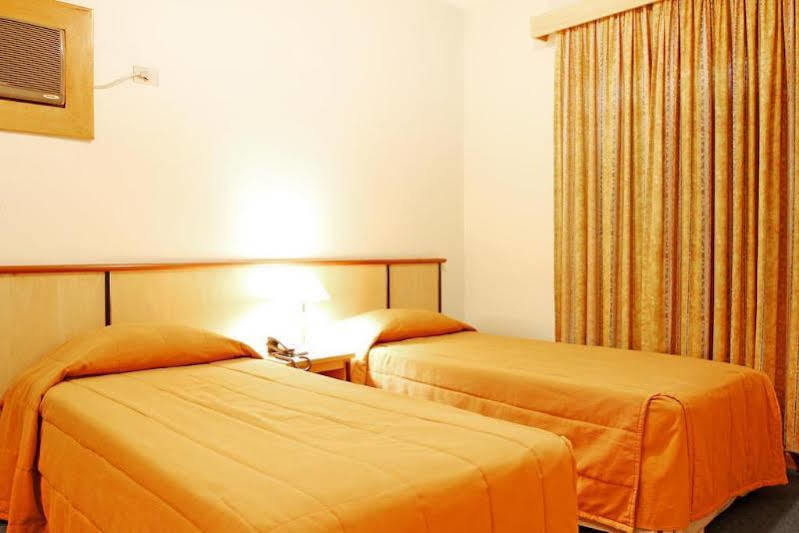 Travel Inn Conde Luciano Sao Paulo Bagian luar foto
